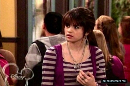 normal_selena-gomez-0086