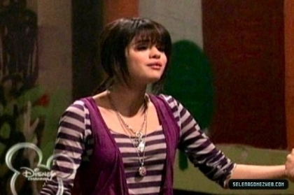 normal_selena-gomez-0098
