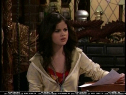 normal_wowpS01E08_0023 - Wizards Of Waverly Place - Curb Your Dragon - Screencaps