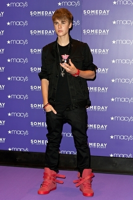  - 2011 June 22nd - Someday Fragrance Launch At Macy In New York City June 22nd