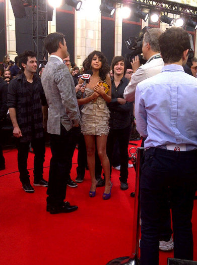 tumblr_ln6brgEhus1qh8q13