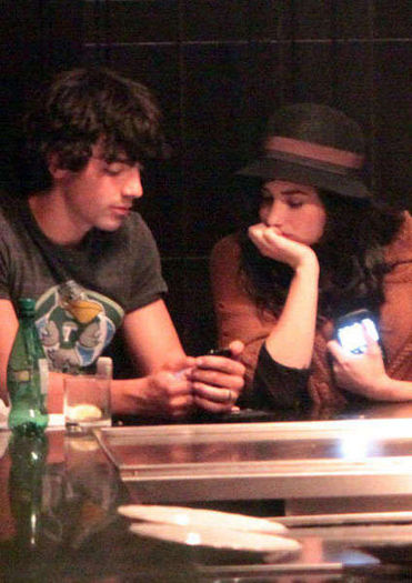 Nu stiu ce sa fac.Nici eu.