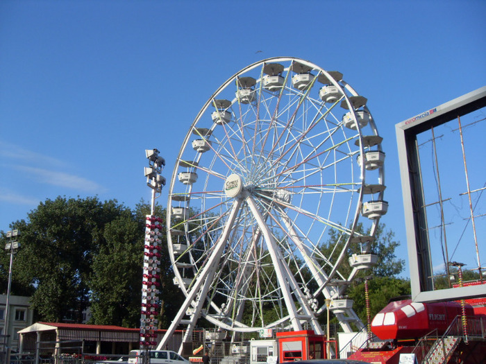 SDC19664 - MAMAIA iunie 2011