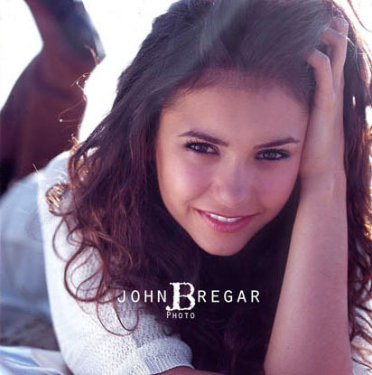 rs - album nina dobrev