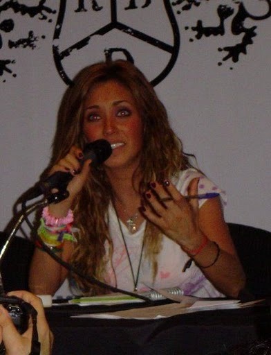 2 %28320%29 - 00Anahi em Coletivas tardes de autografos entrevistas programas de radio e Tv