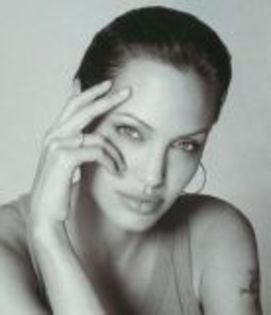 angelina_jolie_57 - Poze cu Angelina Jolie