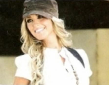 20582921 - Anahi en Photoshoots