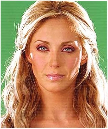 122544426 - Anahi en Photoshoots