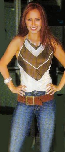 Anahi33 - Anahi en Photoshoots