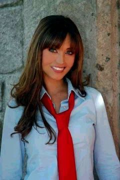 Annie_(389) - Anahi en Photoshoots