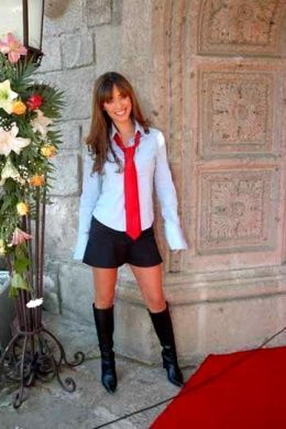 arreglada4 - Anahi en Photoshoots
