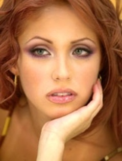 Escandalo - Anahi en Photoshoots