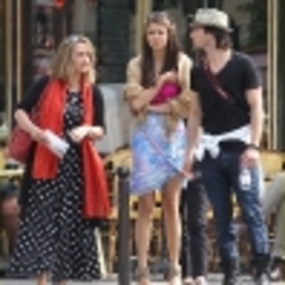 thumbs_ian-somerhalder-nina-dobrev-paris-06 - Nina si Ian in Franta