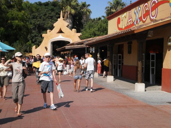 P6250587 - portaventura 2011