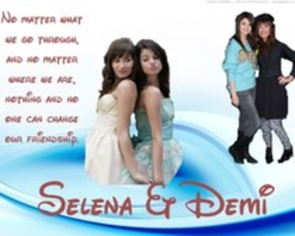 37754331_AFVAPSQXU - selena gomez