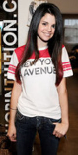 37754120_SNVLKWLQR - selena gomez