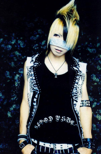 reita22ta4[1] - The-GazeTTe