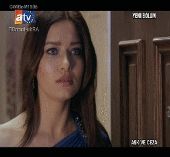 Nurgul Yesilcay (9)