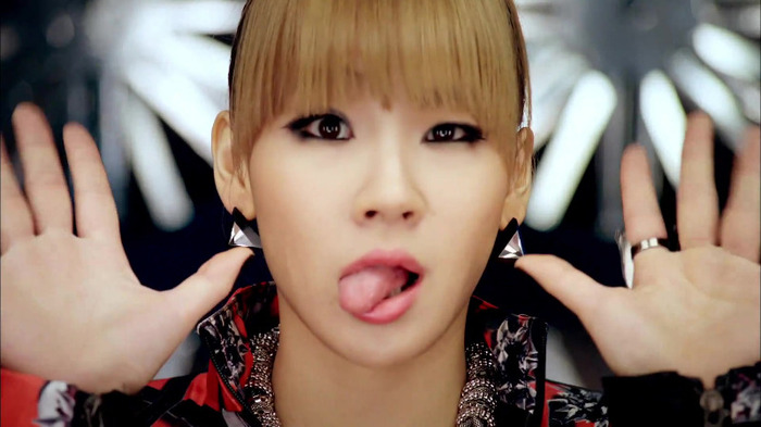 2ne1__don_t-stop-the-music-yamaha-cf-ver-hd-1080p-l-www-kenhnghenhac-net-01268 - o melodie care mie imi place