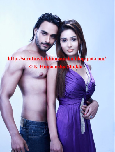 Sara Khan_Angad Hasija_K Himaanshu Shukla[1]