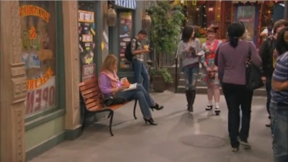 normal_001 - Wizards Of Waverly Place - All About You-Niverse - Screencaps