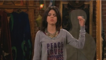 normal_042 - Wizards Of Waverly Place - All About You-Niverse - Screencaps