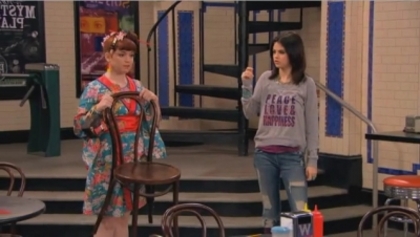 normal_325 - Wizards Of Waverly Place - All About You-Niverse - Screencaps