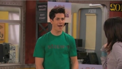 normal_339 - Wizards Of Waverly Place - All About You-Niverse - Screencaps