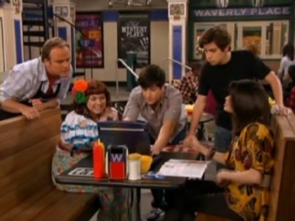 normal_002 - Wizards Of Waverly Place - Wizards vs Finkles - Screencaps