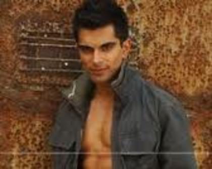 38867481_ZGWLNGKXT - xxKaran Singh Grover-Armaanxx