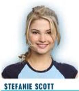 Stefanie Scott