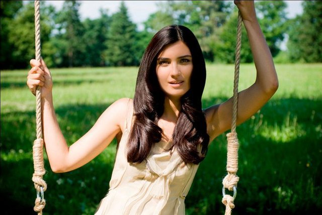 Tuba Buyukustun (9) - x - Tuba Buyukustun