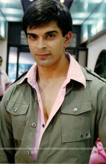 armaan mallik - xxKaran Singh Grover-Armaanxx