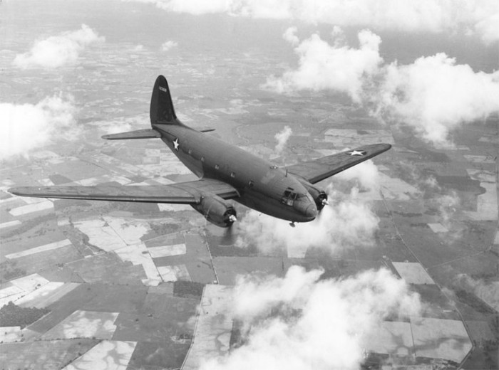 Curtiss_C-46_Commando