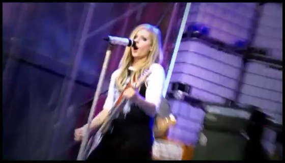 bscap0095 - Avril MMVA SoundCheck