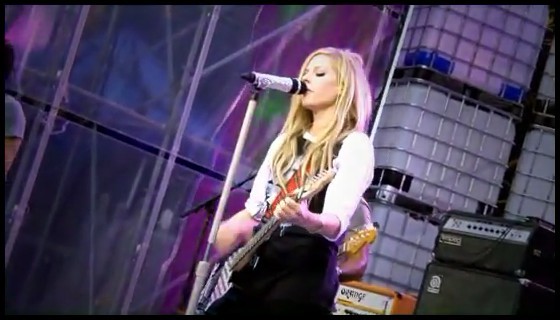 bscap0100 - Avril MMVA SoundCheck