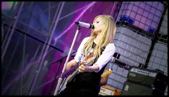 bscap0105 - Avril MMVA SoundCheck