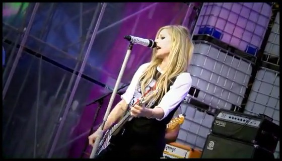 bscap0106 - Avril MMVA SoundCheck