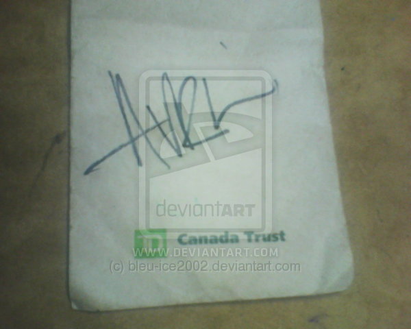 Autograph_by_bleu_ice2002 - Avril Lavigne autograph