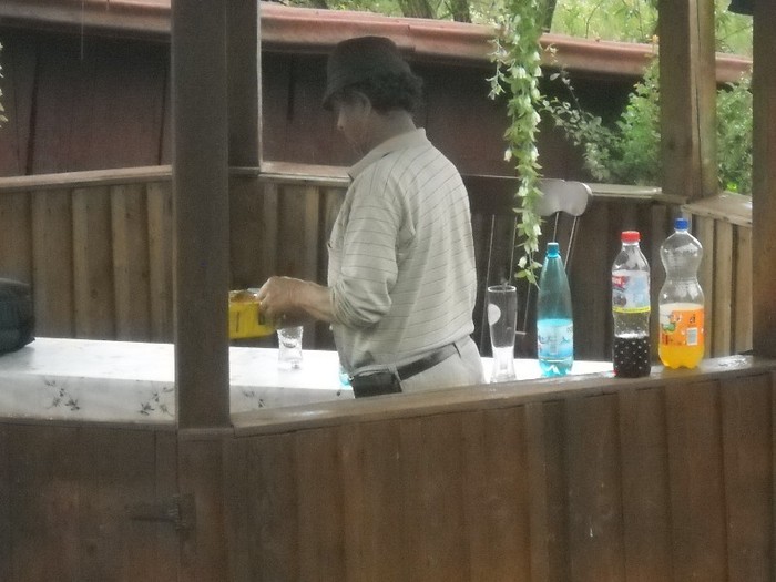 Ospitalitatea recunoscuta peste hotare - FERMA LEONTE 2011 VARA