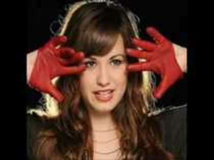 Ammy si David au disparut !  I-am cautat peste tot . Si masina lui David lipseste ...