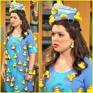 Harper Finkle Costum 3 - Magicienii din Waverly Place