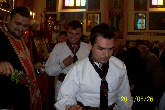 101_9695 - Tarnosirea BISERICII din PALOS-ARDEAL 2011