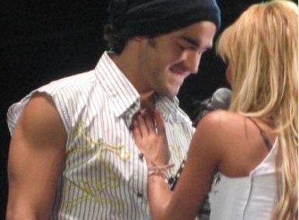 ATgAAABi6qrHanXxMGXrJODnp0LcPKjSy8Au_QObvMSuEC-LCBfpgwOwt5iKAxNcjply-UK-Gpm2ULGxMAouMQIaNUokAJtU9VAM