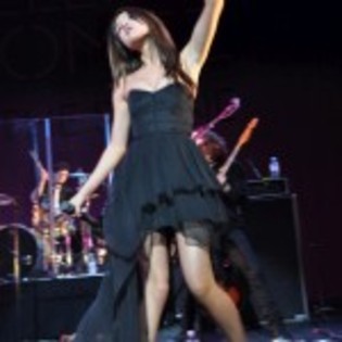 Selena-Gomez-181-150x150