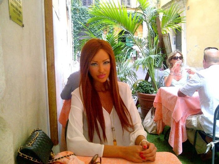 jnfghmn - bianca dragusanu 2