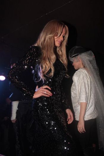 rita-muresan-a-lansat-o-colectie-vestimentara-inspirata-de-stilul-lui-michael-jackson-galerie-foto_9