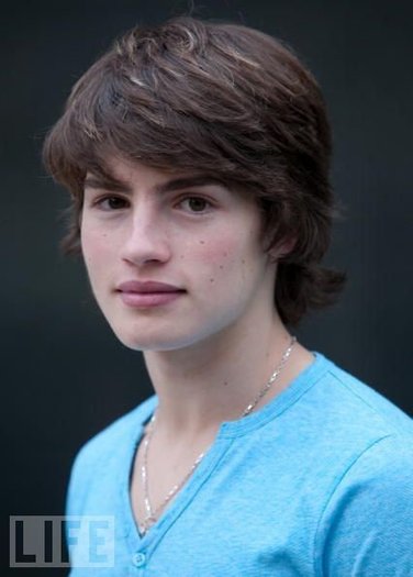 149867_106803482723457_106802962723509_39480_5898911_n - gregg sulkin