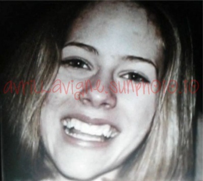 rare 16 - Avril - Lavigne - 20 - din - cele - mai - rare - poze - cu - Avril - Lavigne