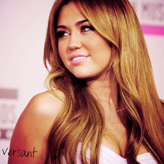 miley - New concurs cu Miley